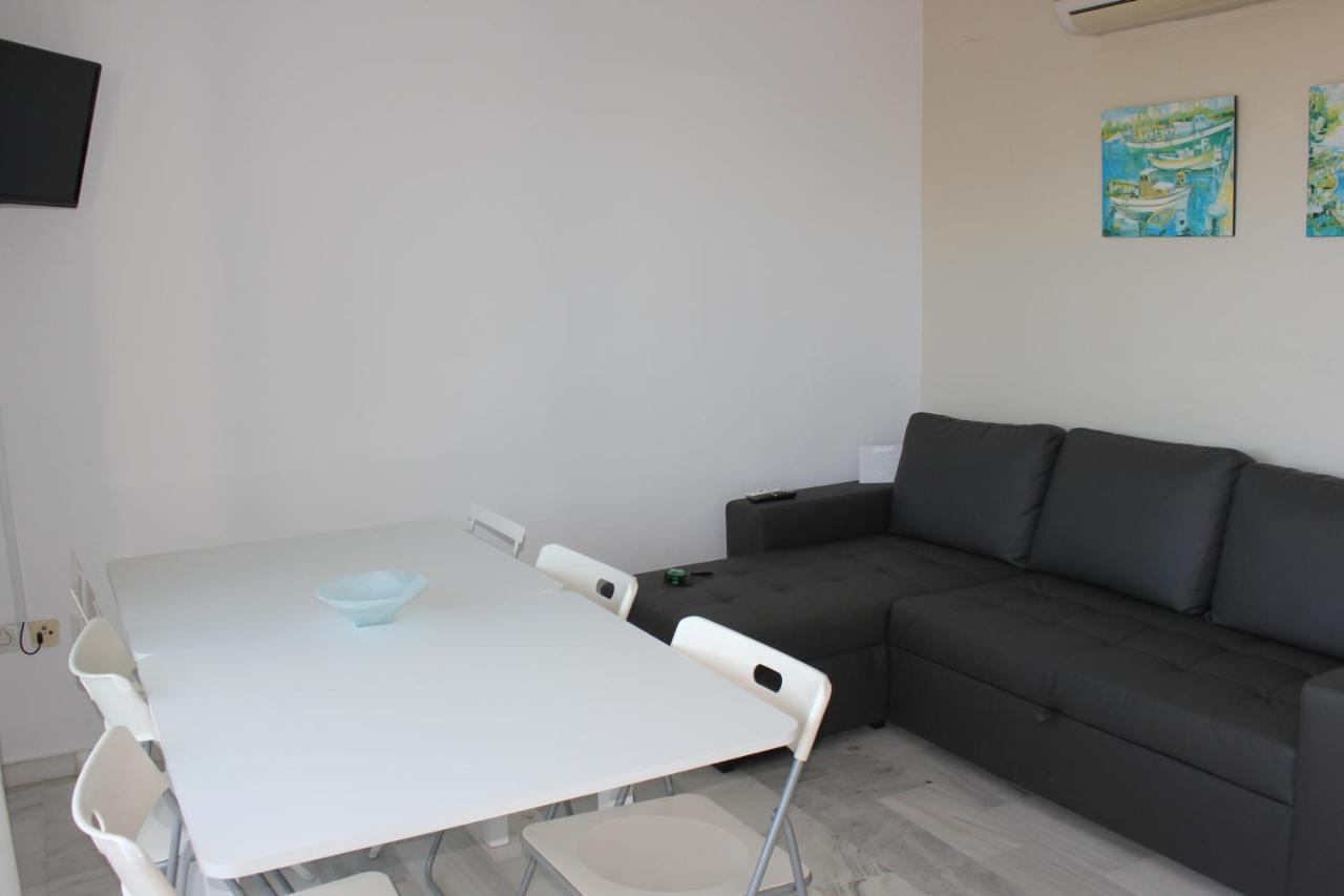 Apartamento Retama Golf II 치클라나 데 라 프론테라 외부 사진